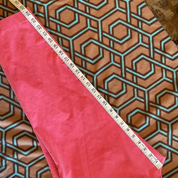 Old Navy Pixie Pants, Size 18 - Picture 5 of 9